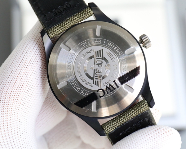 アイ・ダブリュー・シー細部ディテール